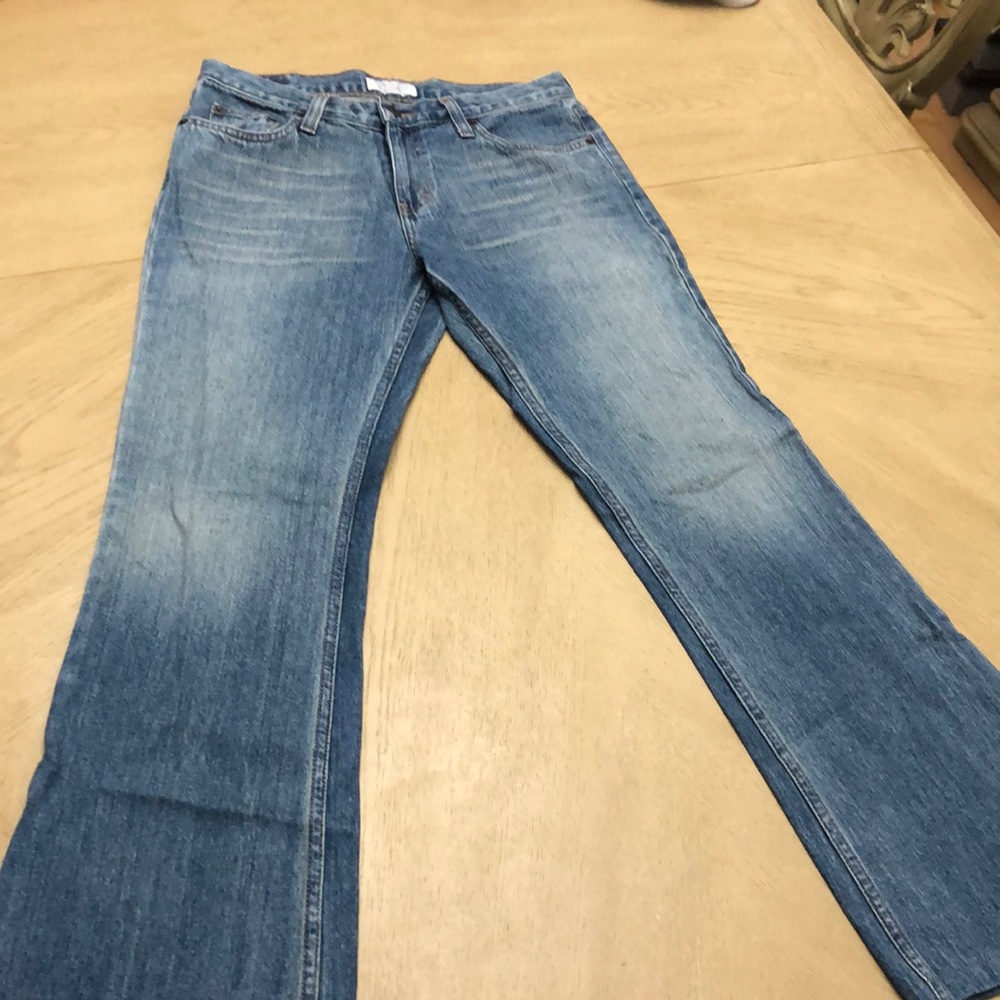 Ladies American Eagle Favorite Fit Jeans size 6 Long. RN54485